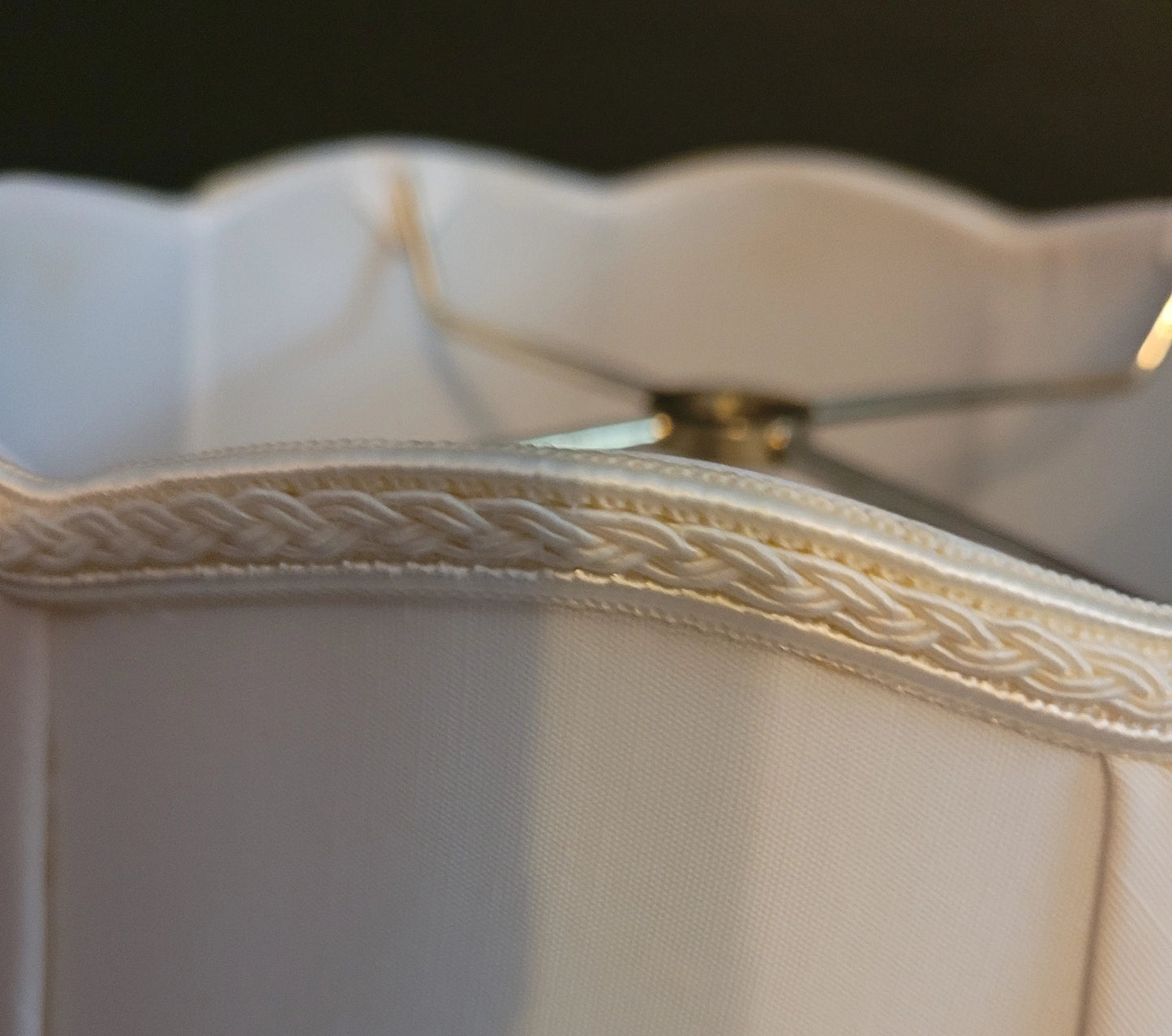 31118 Wide Rib Scallop Top and Bottom silk lamp shades Adrianas Specialty Lamp Shades