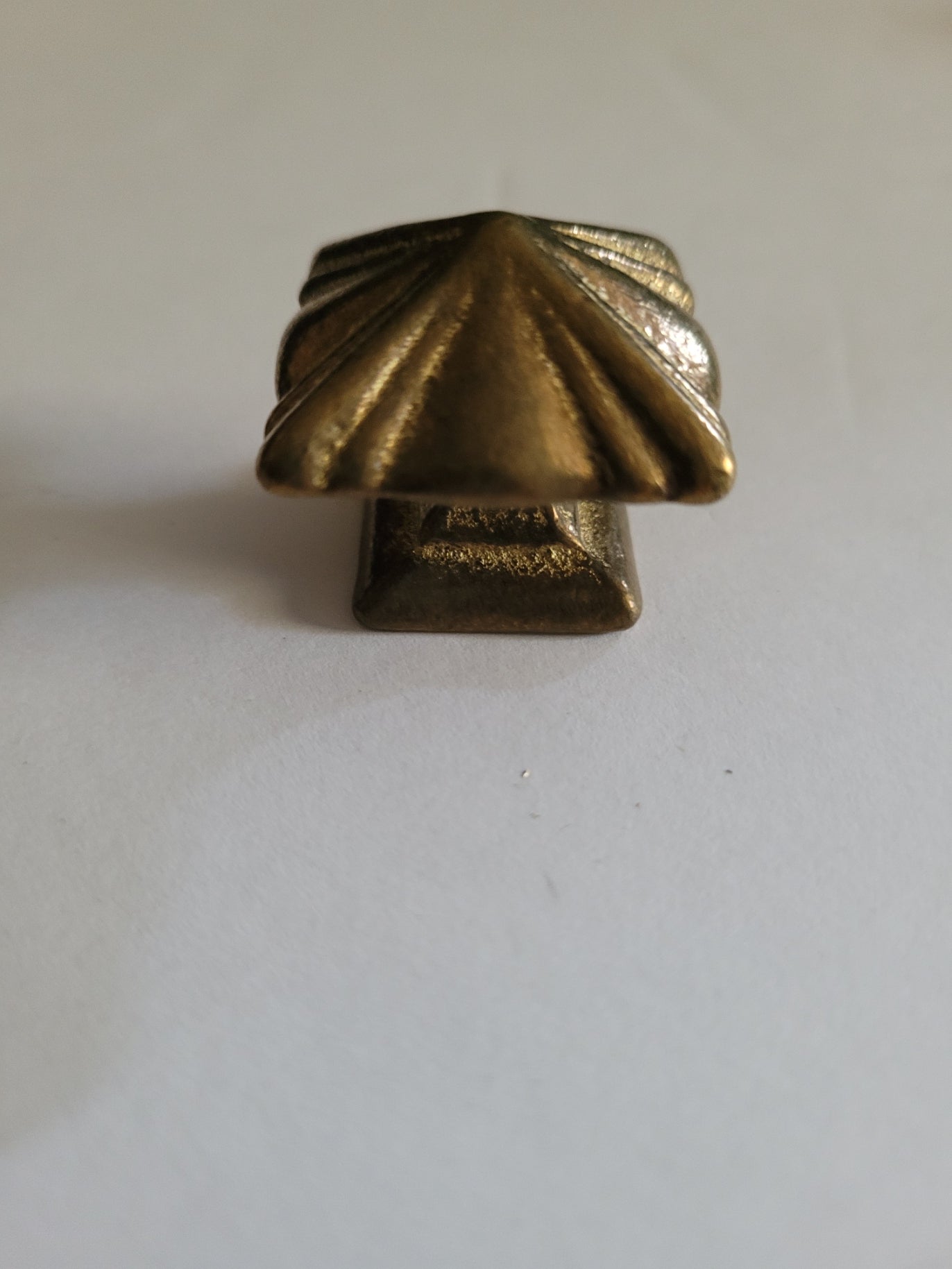 36921 Pyrimid Brass Finial lamp Finial Adrianas Specialty Lamp Shades