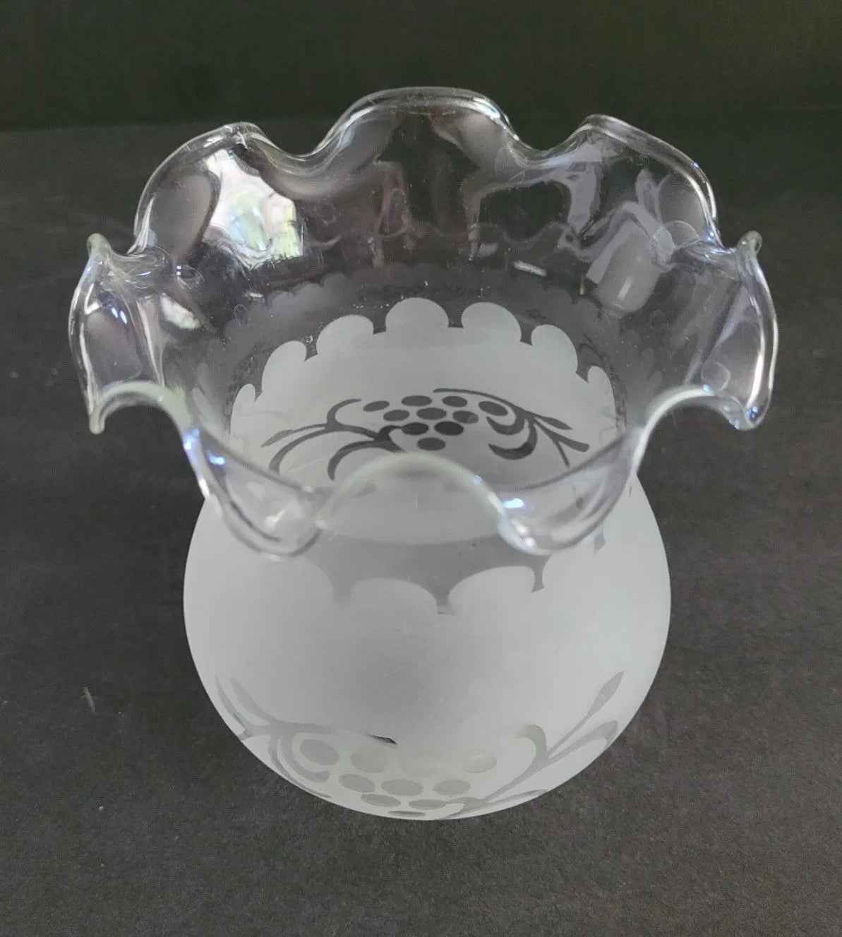 81212 Frosted Etched Grape Design - Adrianas Specialty Lamp Shades