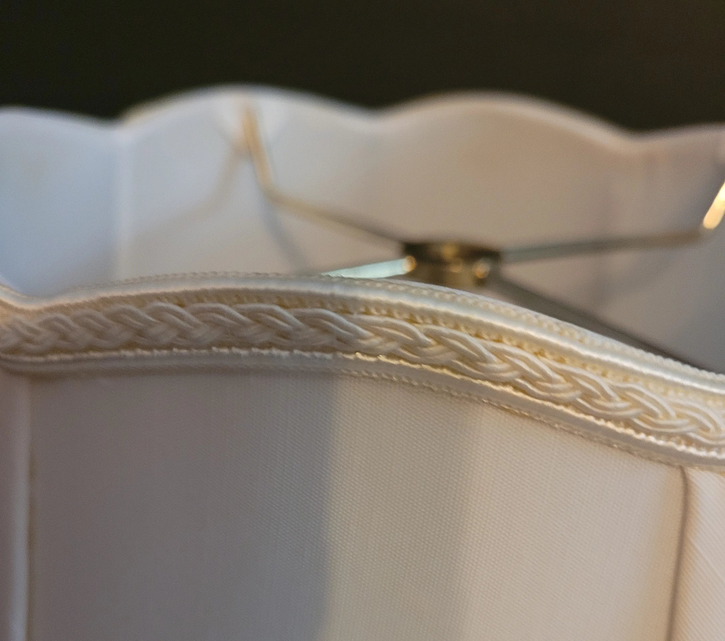 31118 Wide Rib Scallop Top and Bottom silk lamp shades Adrianas Specialty Lamp Shades