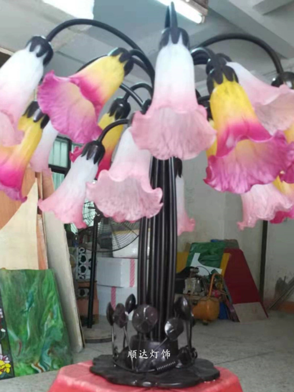 Real Shot Dining Room/Living Room Bedroom Featured Lily Table Lamp Club Office Multi-Color Creative Lamps Blown Glass Adrianas Specialty Lamp Shades