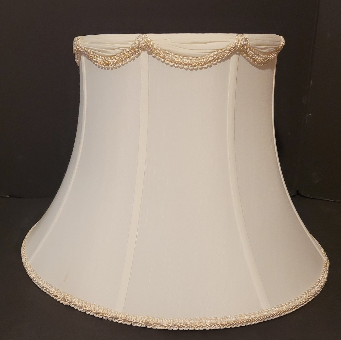 36681 Silk Pleated Drape Table Lamp Shade